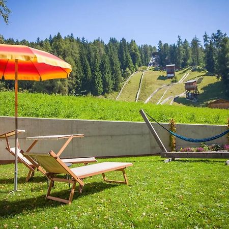 Haus Zur Vogelweide App 6 Apartamento Dobbiaco Exterior foto
