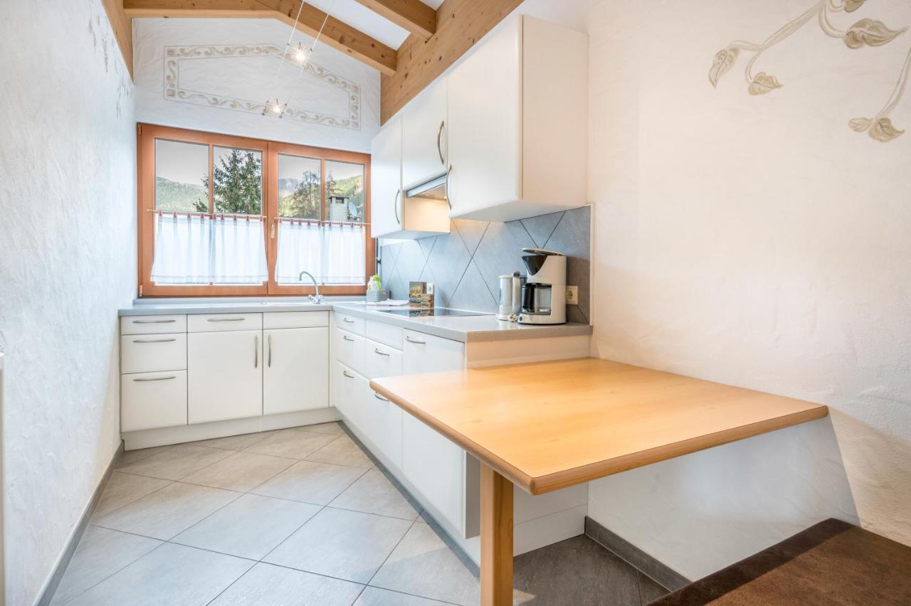 Haus Zur Vogelweide App 6 Apartamento Dobbiaco Exterior foto