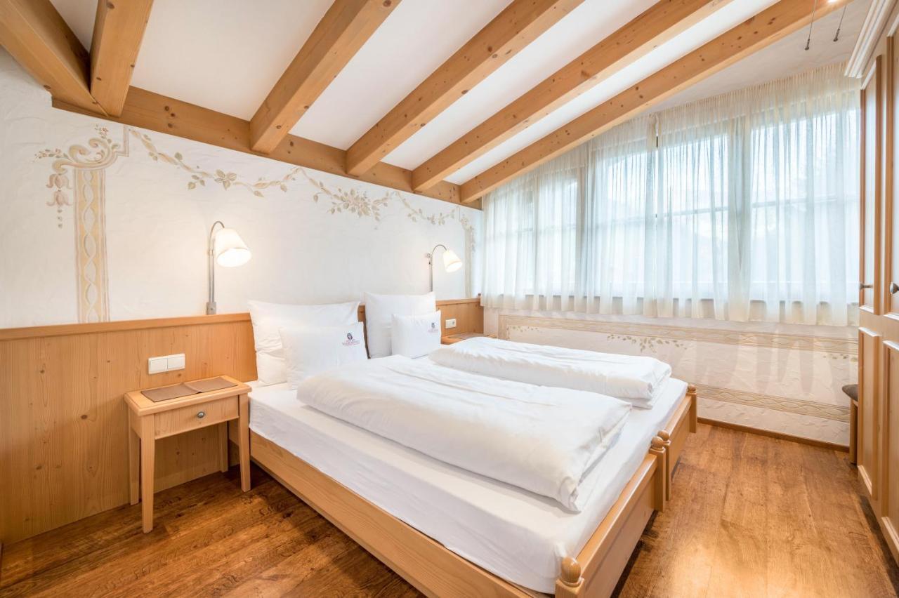 Haus Zur Vogelweide App 6 Apartamento Dobbiaco Exterior foto