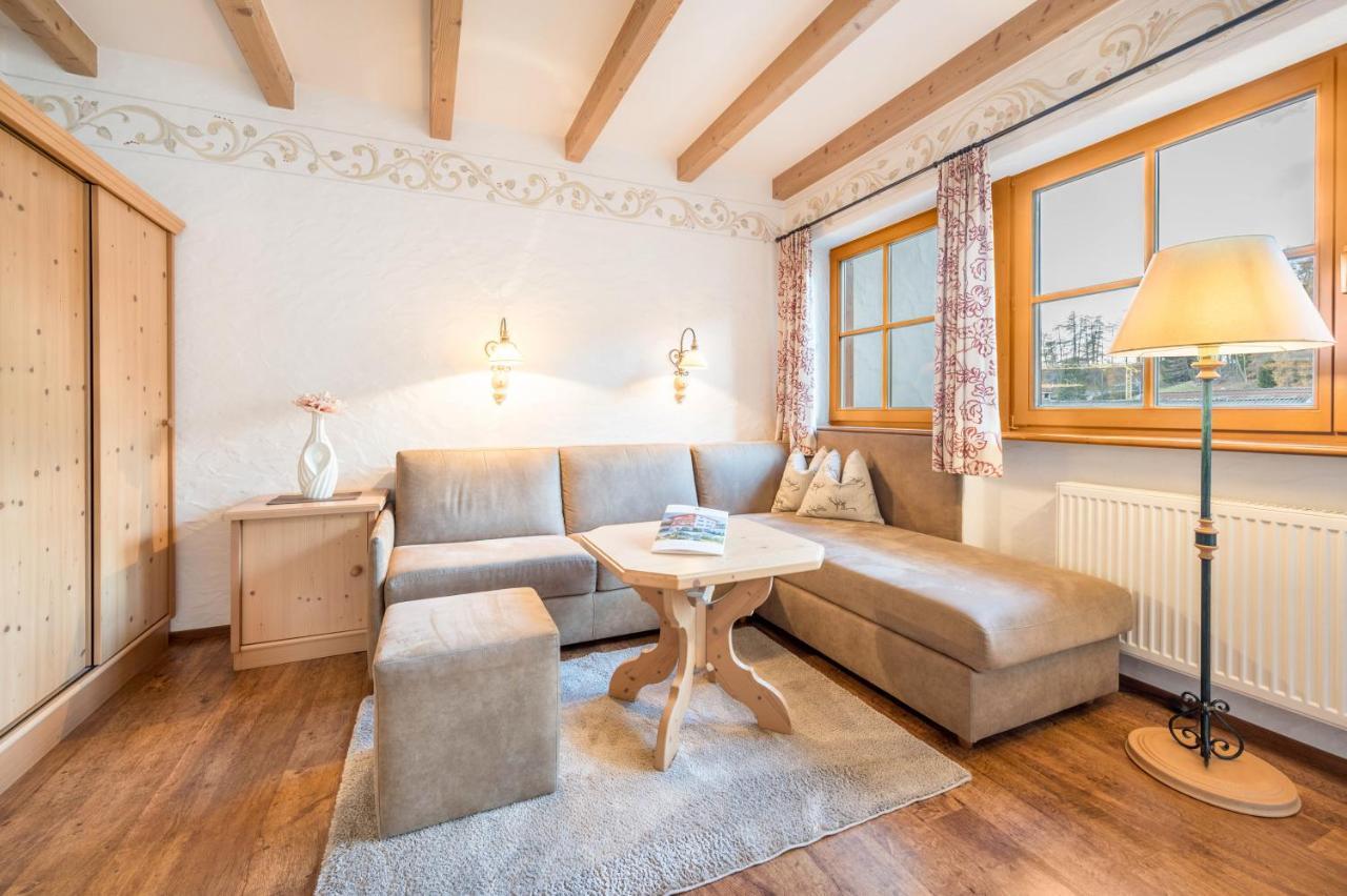 Haus Zur Vogelweide App 6 Apartamento Dobbiaco Exterior foto