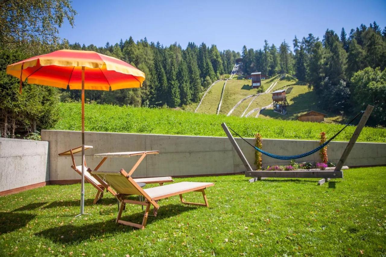 Haus Zur Vogelweide App 6 Apartamento Dobbiaco Exterior foto